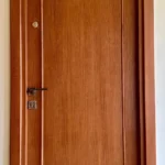 Ușă furniruită B23