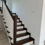 Scară interioară R1